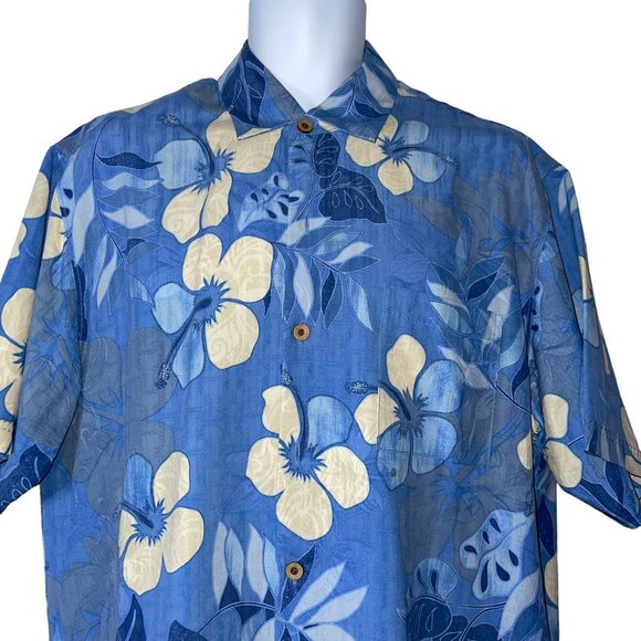 Tommy Bahama Hawaiian Button up Shirts Men's Size L Blue Floral Beach Vacation - Picture 2 of 10